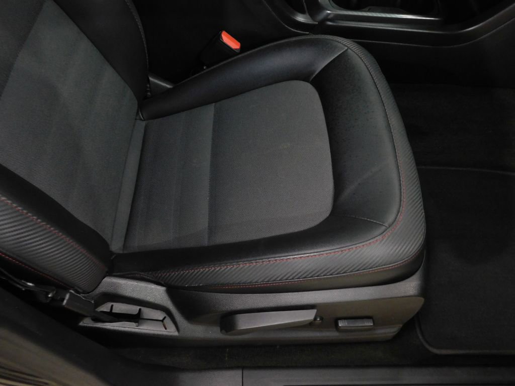 Used 2016 GMC Canyon SLE w/ All Terrain Package image 95