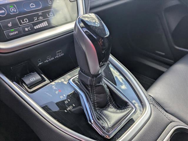 Used 2023 Subaru Outback Limited image 14