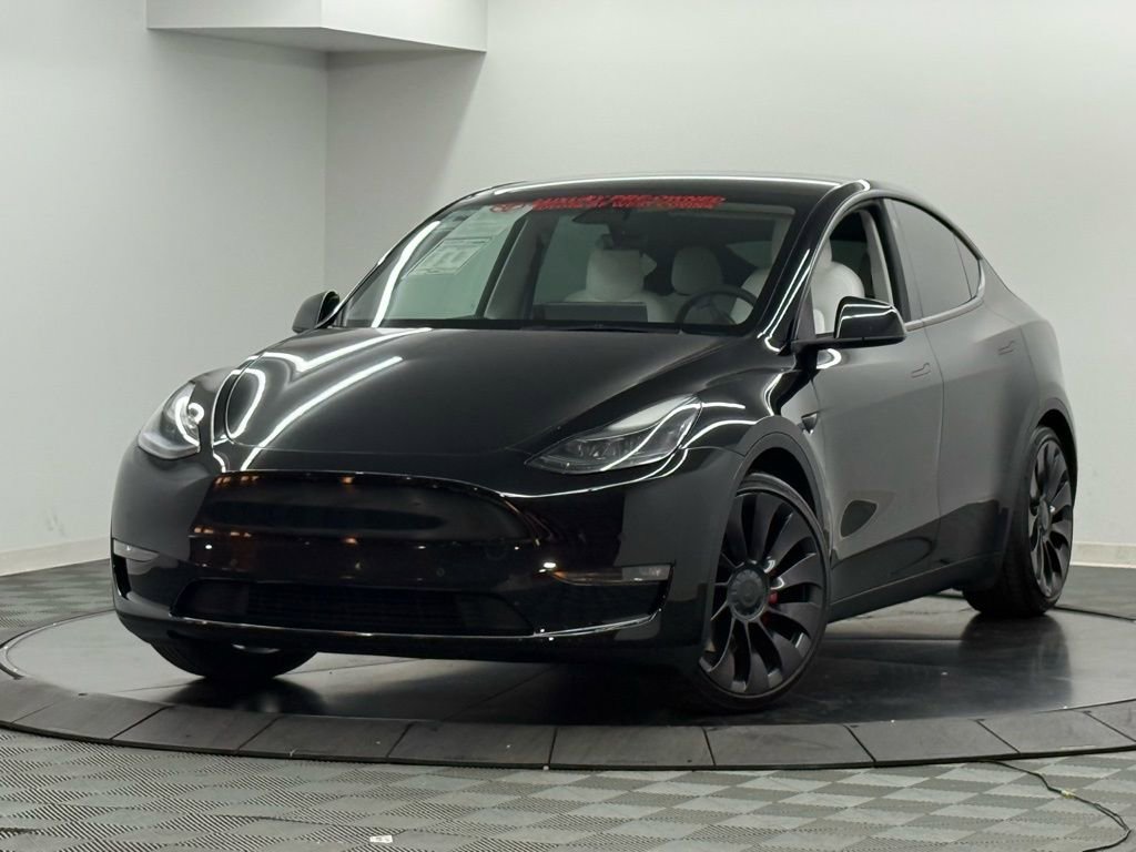 Used 2022 Tesla Model Y Performance image 2