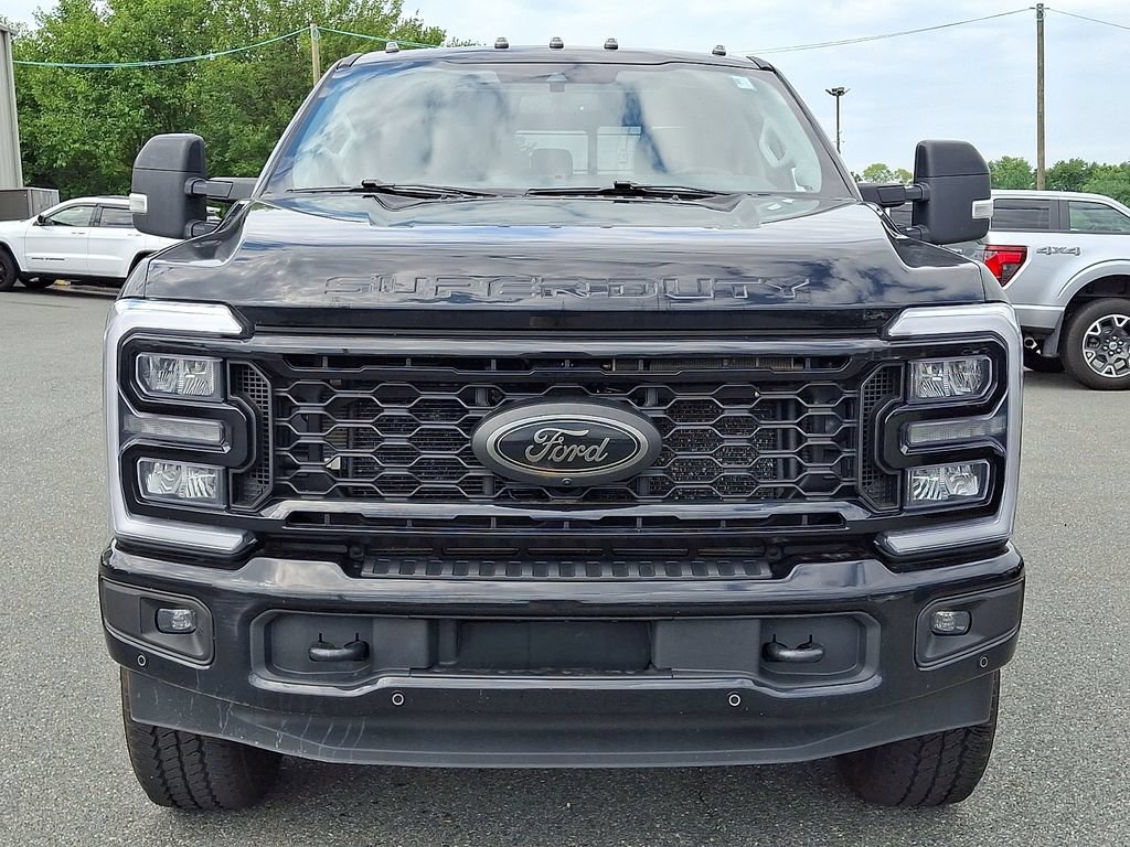 Used 2025 Ford F250 Lariat w/ Lariat Ultimate Package AWD/4WD image 2
