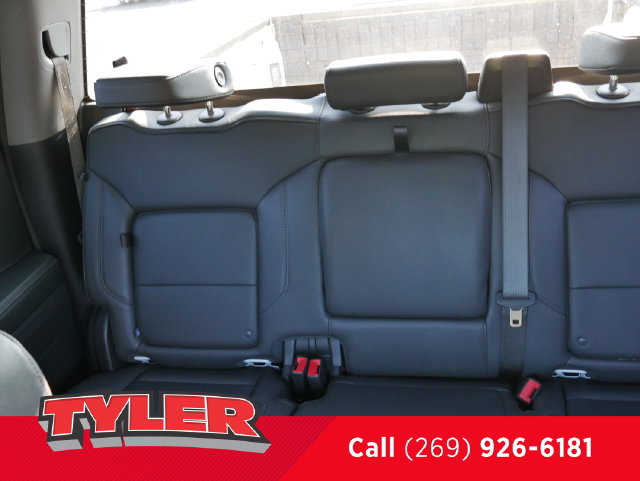 Used 2025 GMC Sierra 1500 SLT AWD/4WD image 39