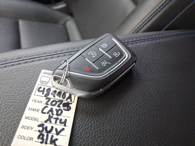 Used 2025 Cadillac XT4 Sport image 23