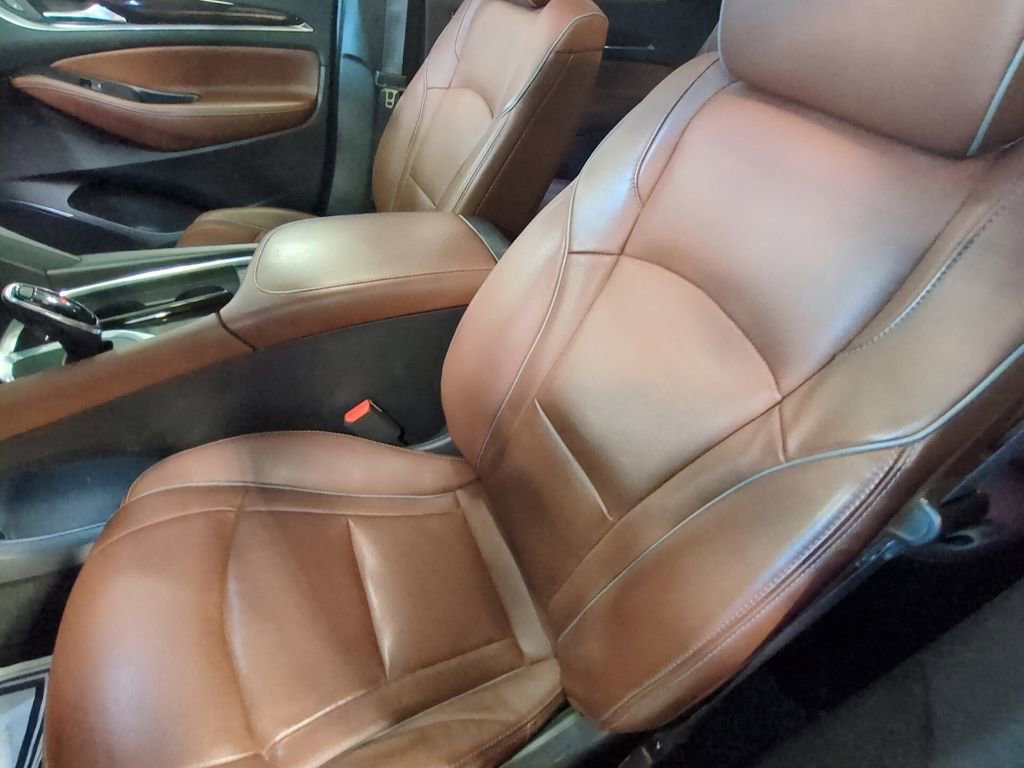 Used 2020 Buick Enclave Avenir w/ Avenir Technology Package image 11