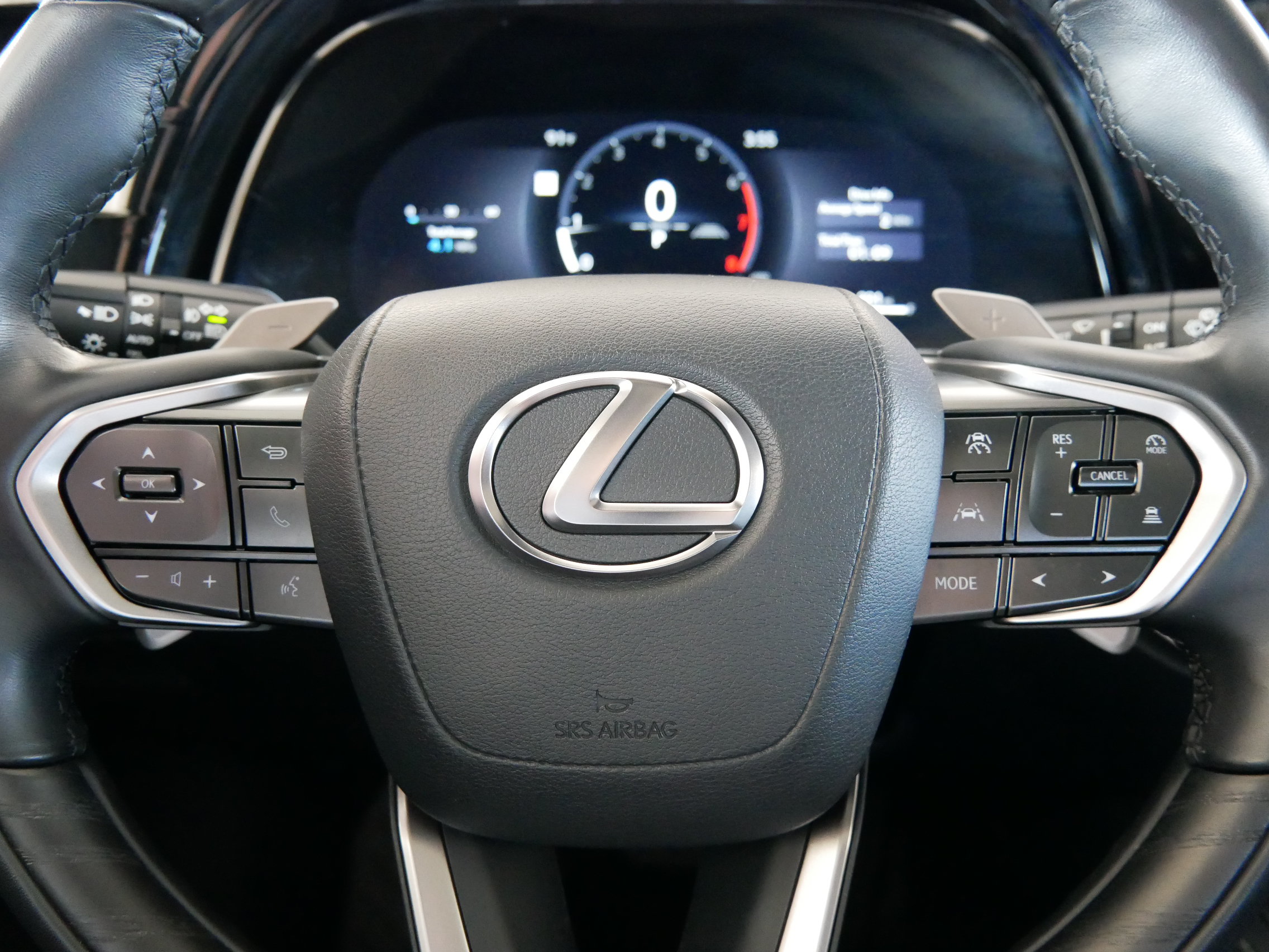 Certified 2025 Lexus RX 350 Premium w/ Accessory Package FWD image 28
