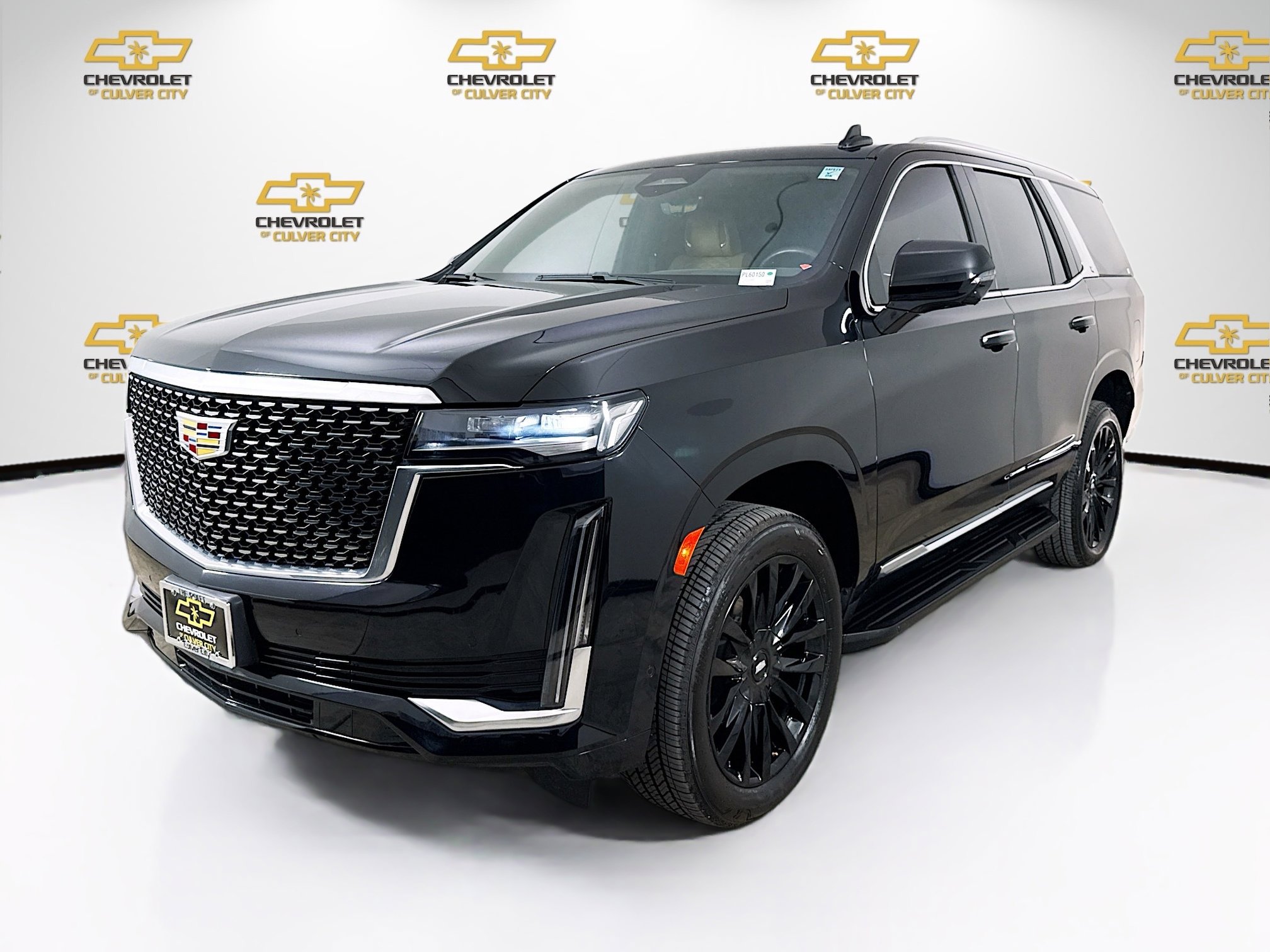 Used 2022 Cadillac Escalade Premium Luxury image 3