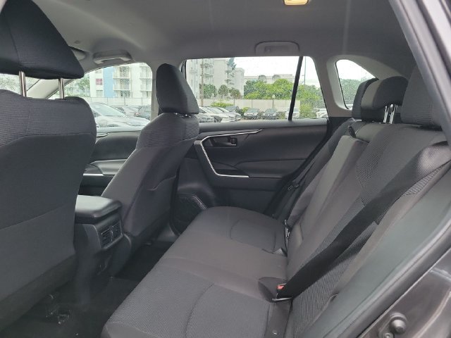 Used 2024 Toyota RAV4 LE FWD image 8