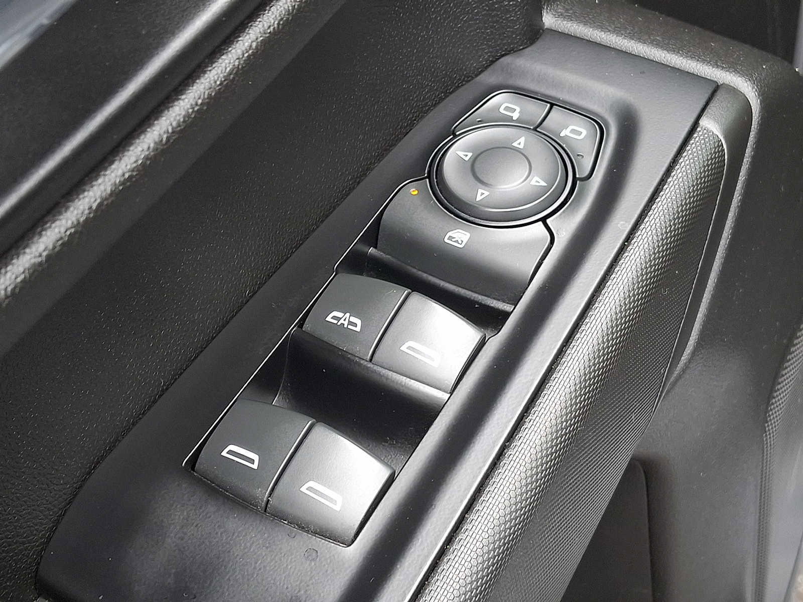 Used 2019 Chevrolet Silverado 1500 Custom Trail Boss w/ Custom Convenience Package image 24