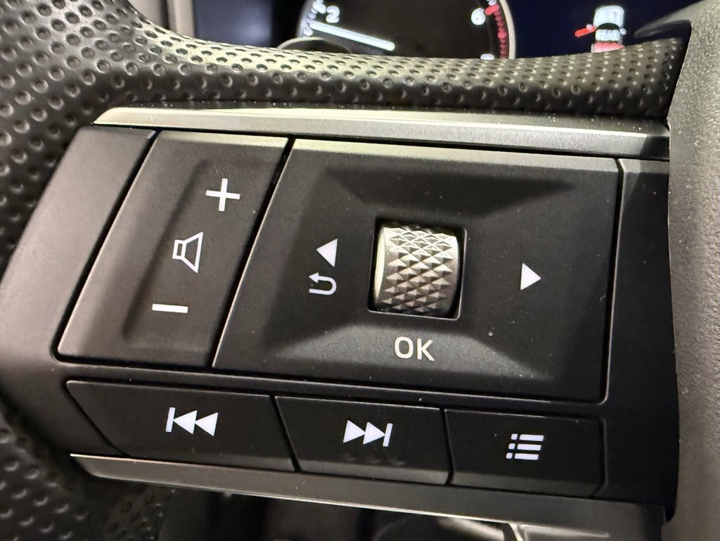 New 2026 Mitsubishi Outlander ES image 25