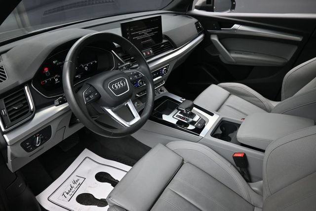 Used 2023 Audi Q5 2.0T Premium Plus w/ Premium Plus Package AWD/4WD image 19