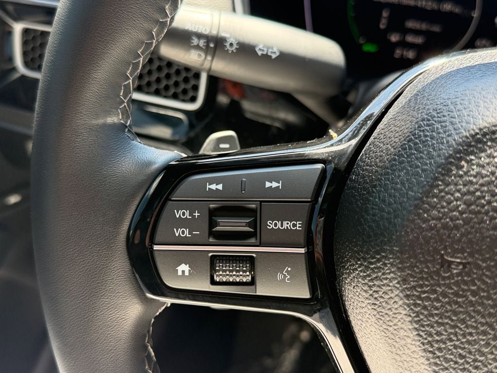 Used 2025 Honda Civic Sport image 23