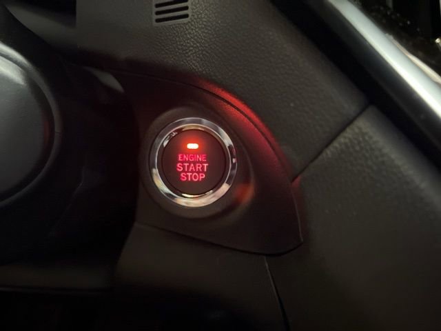 Certified 2025 Subaru Ascent Bronze Edition w/ Onyx Package image 39