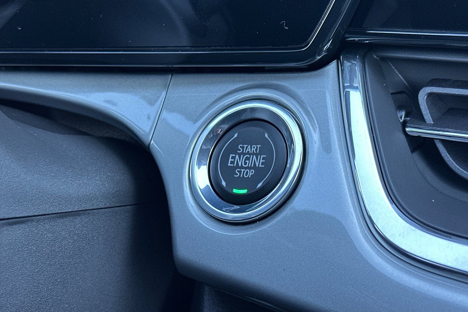 New 2026 Chevrolet Trax LT w/ Driver Confidence Package image 21