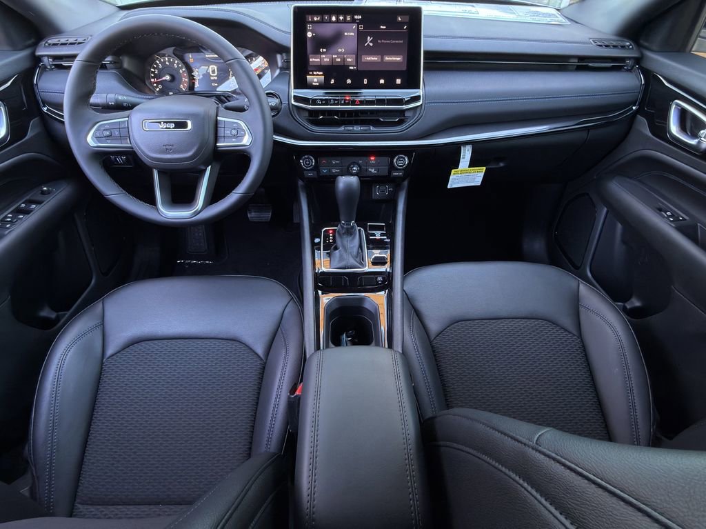 New 2026 Jeep Compass Latitude AWD/4WD image 10