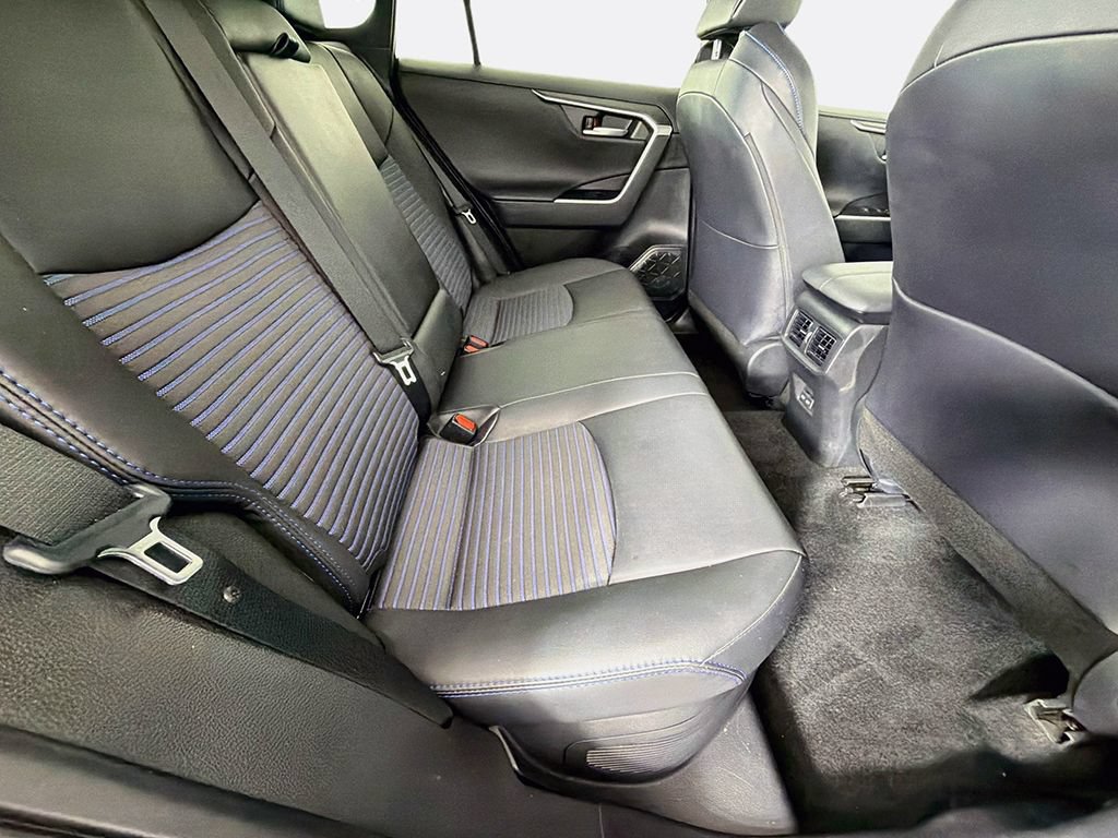 Used 2022 Toyota RAV4 XSE w/ XSE Grade Weather Package AWD/4WD image 28
