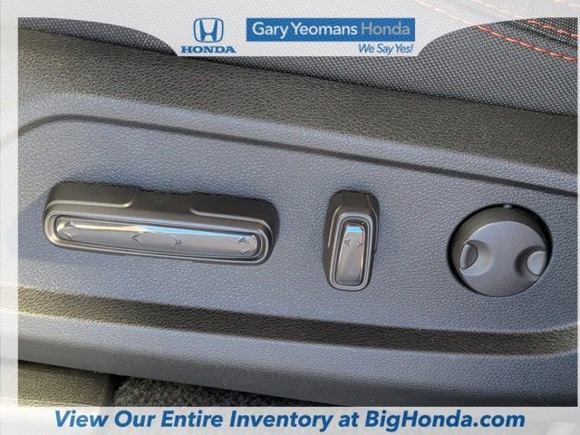 Used 2026 Honda Pilot Sport image 25