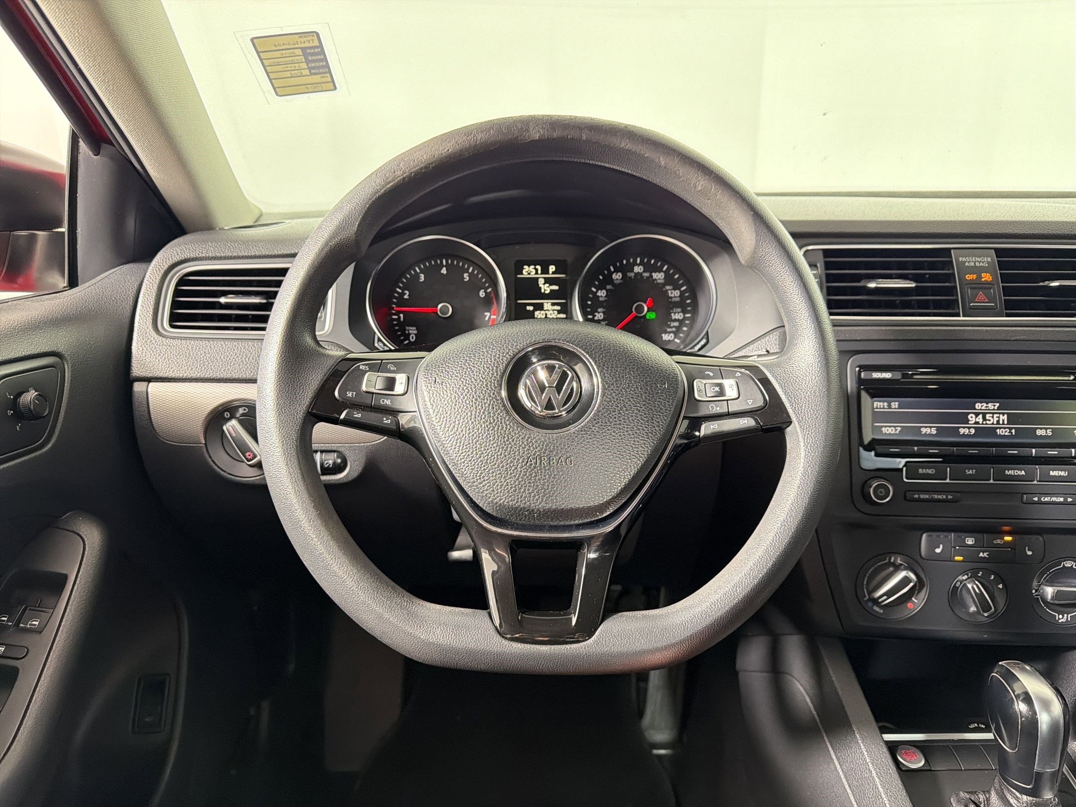 Used 2015 Volkswagen Jetta SE FWD image 22