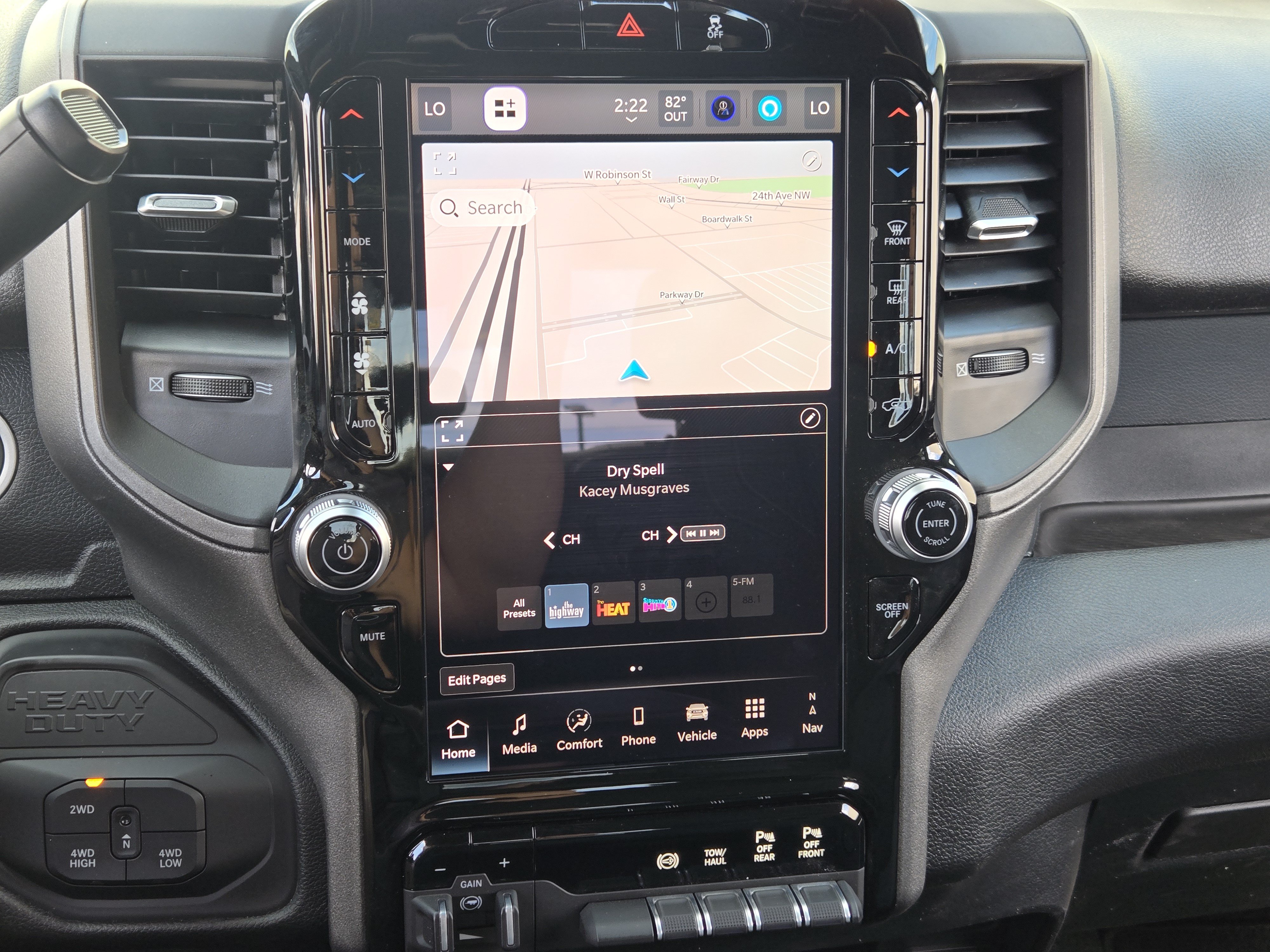 New 2026 RAM 3500 Tradesman AWD/4WD image 14