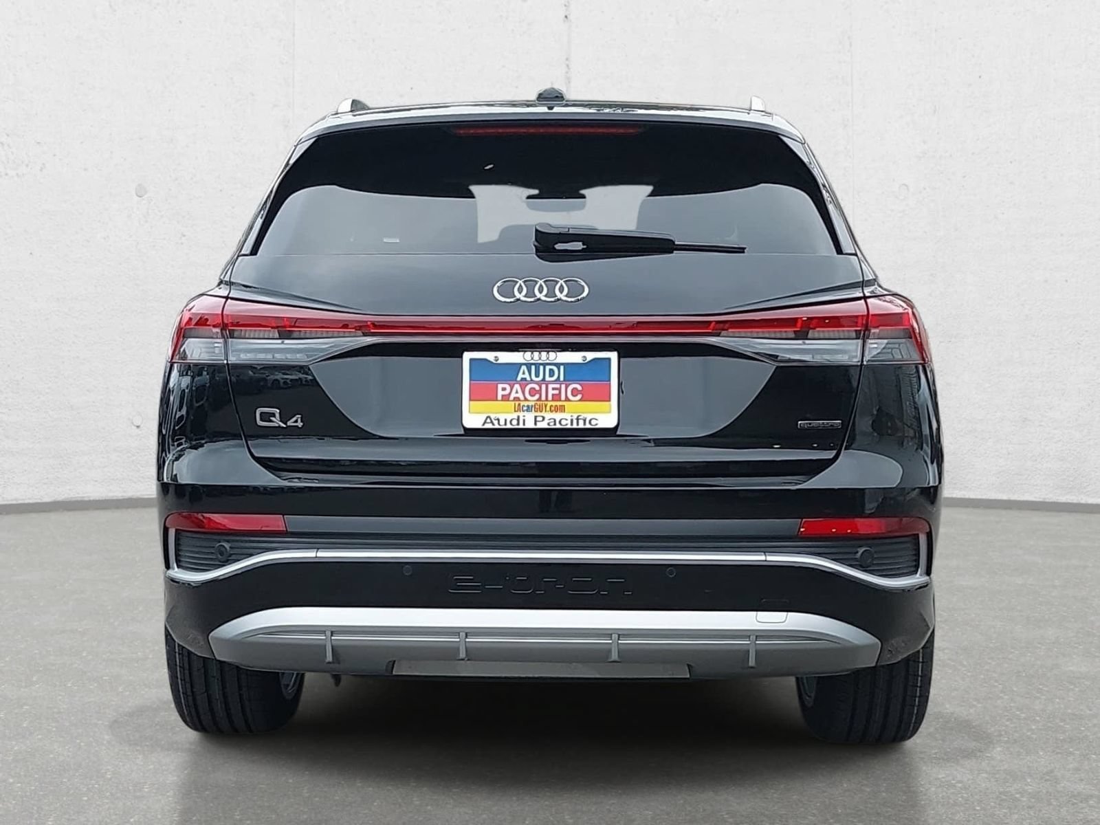 Certified 2023 Audi Q4 e-tron Premium Plus w/ Premium Plus AWD/4WD image 6