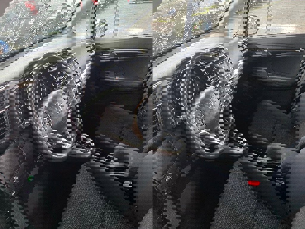 Used 2016 Honda Fit LX image 10