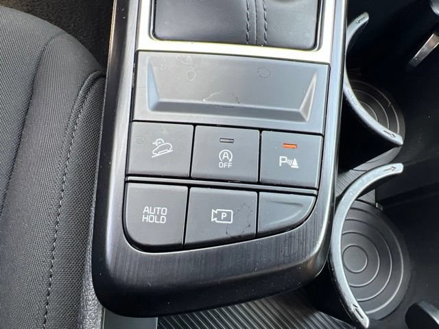 Used 2026 Kia Sportage LX FWD image 25