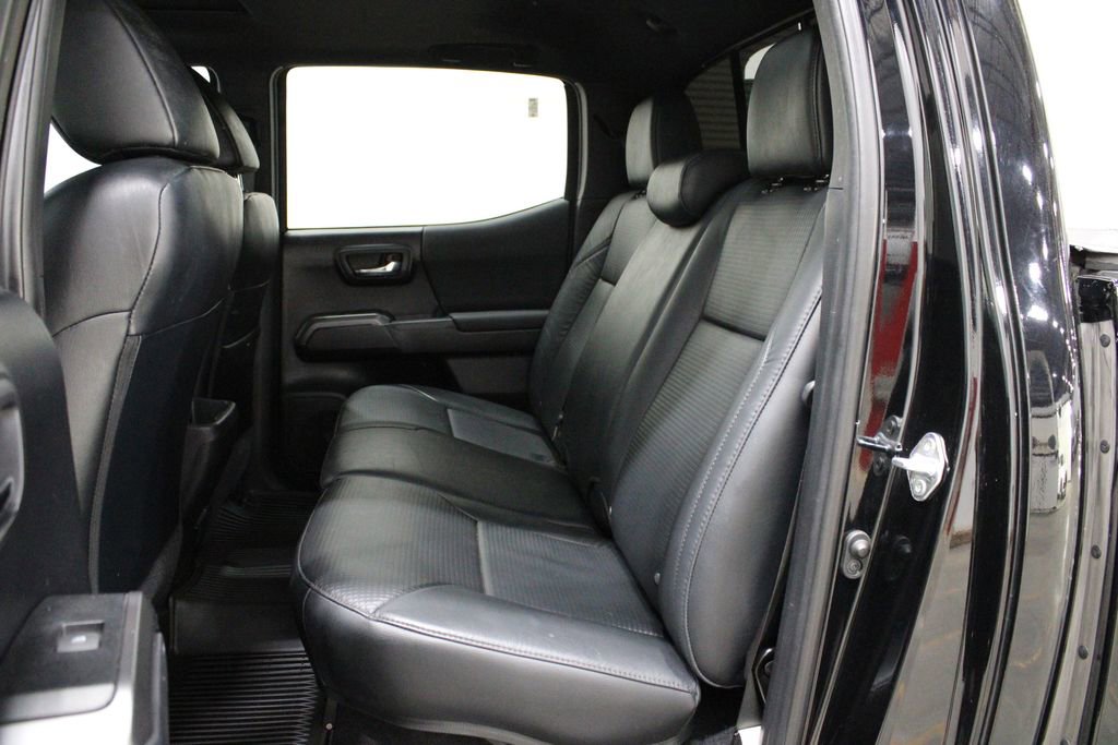 Used 2021 Toyota Tacoma TRD Sport w/ TRD Premium Sport Package image 16