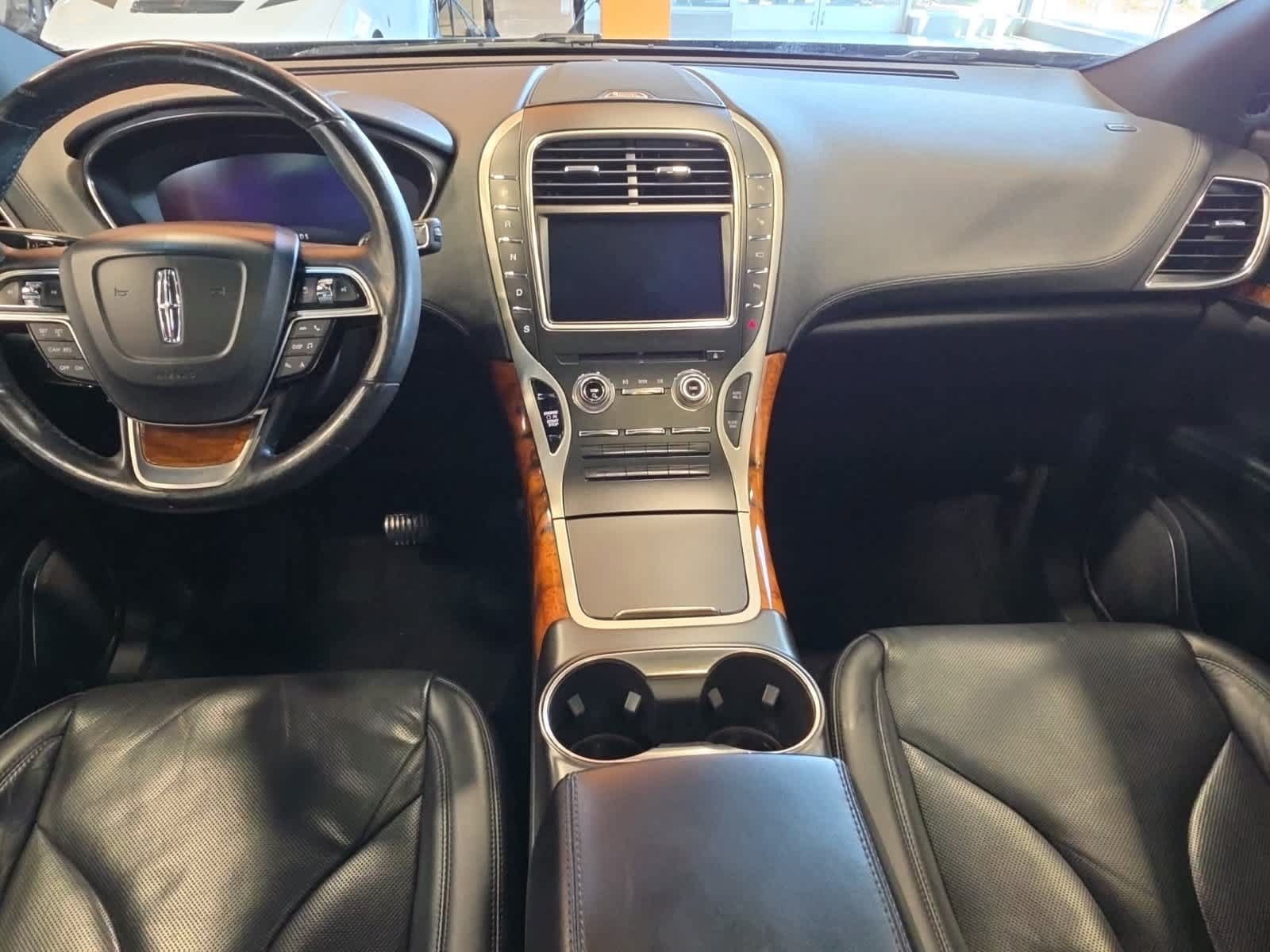 Used 2019 Lincoln Nautilus Reserve AWD/4WD image 35