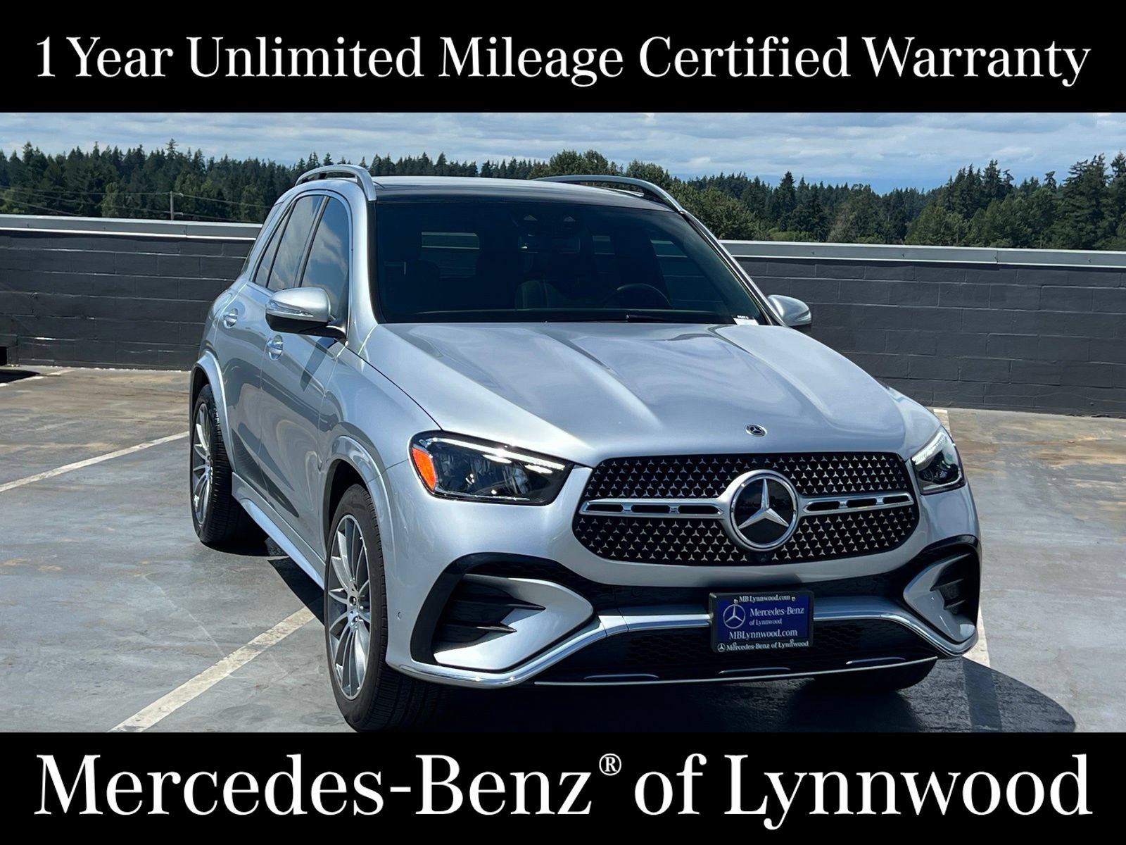 Used 2024 Mercedes-Benz GLE 450 4MATIC image 1