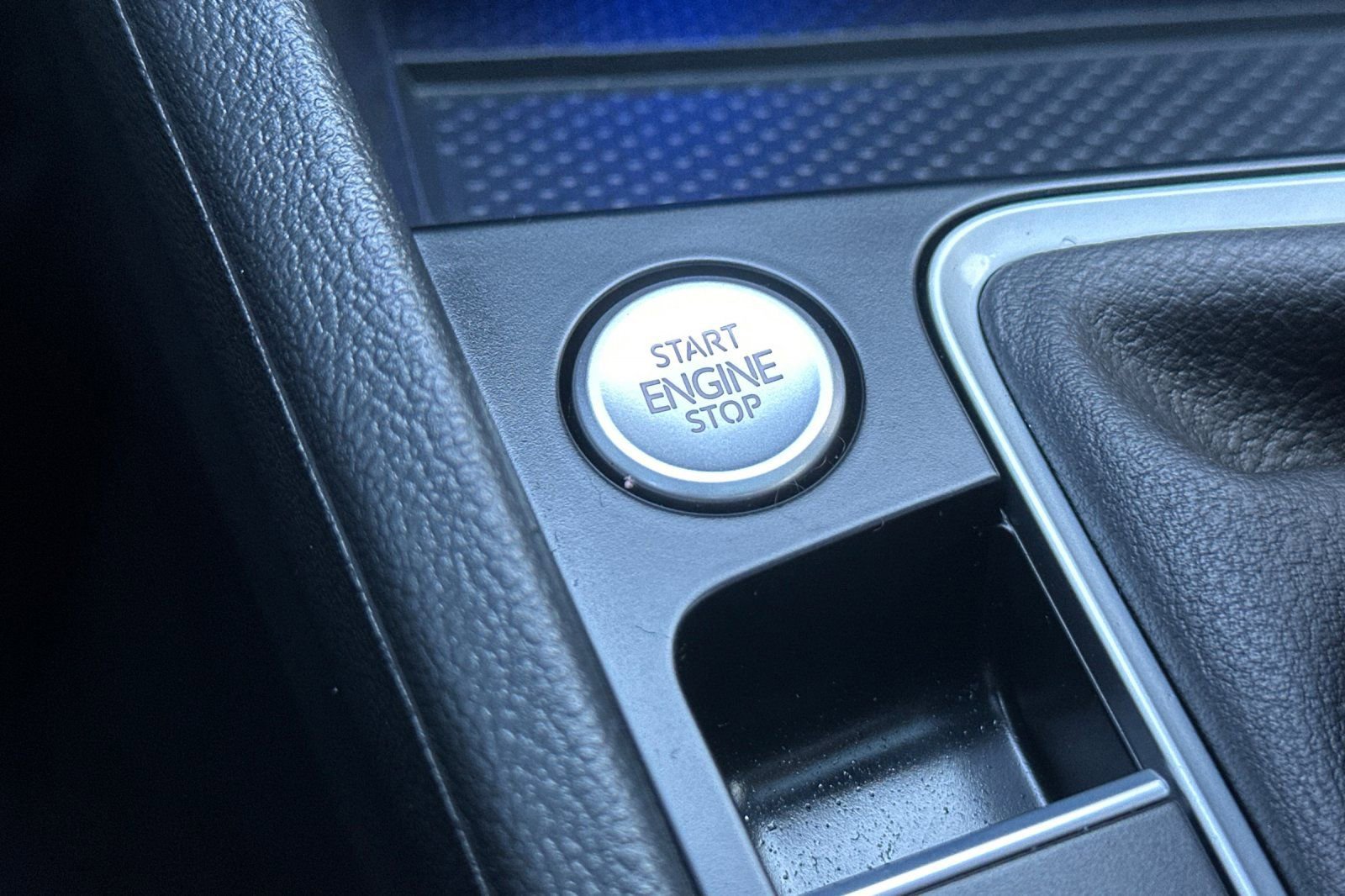 Used 2025 Volkswagen Jetta GLI Autobahn image 21