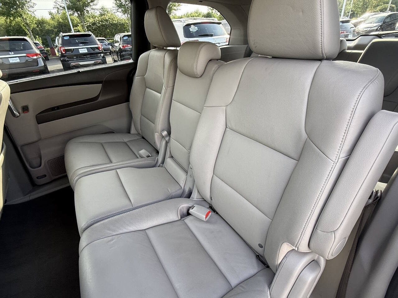 Used 2015 Honda Odyssey EX-L image 21