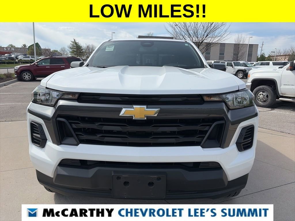 Used 2025 Chevrolet Colorado LT image 3