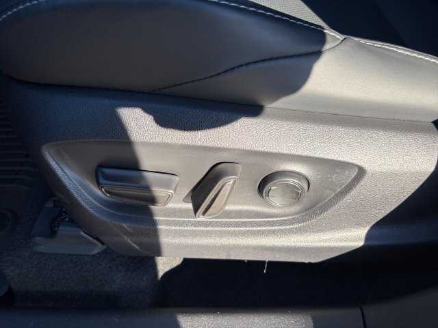 Certified 2026 Subaru Solterra AWD/4WD image 30