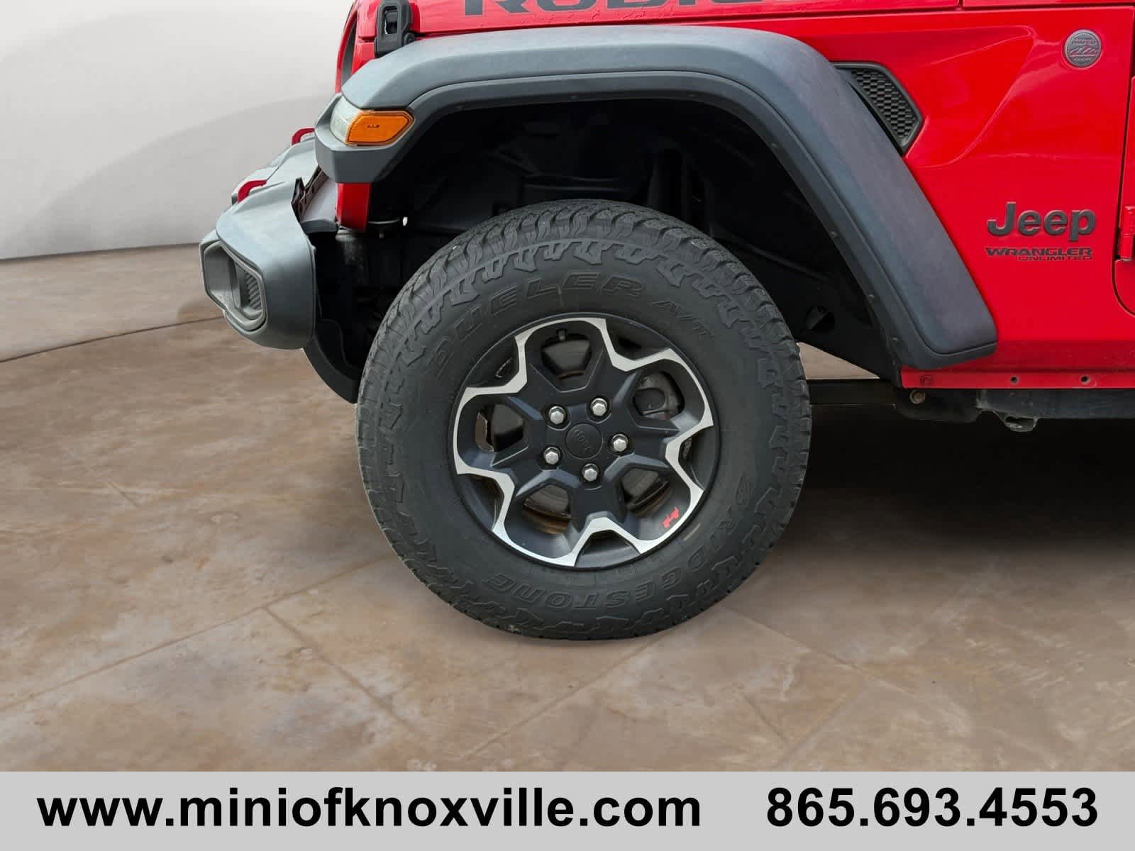 Used 2018 Jeep Wrangler Unlimited Rubicon w/ LED Lighting Group AWD/4WD image 9