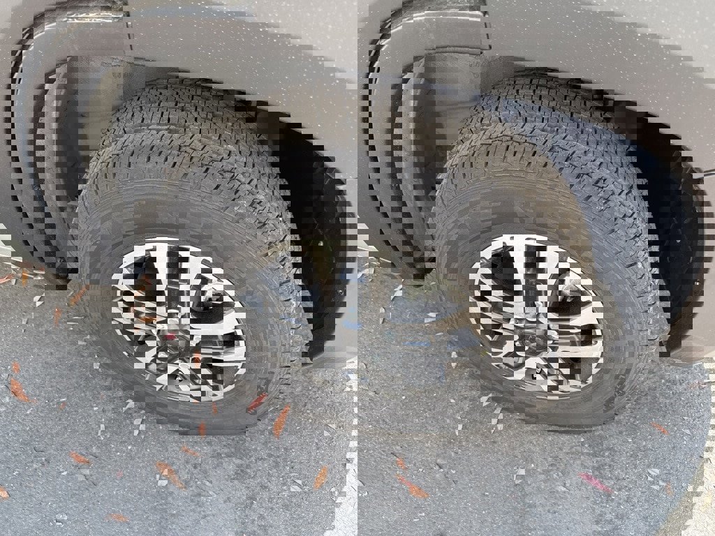 New 2025 RAM ProMaster 2500 w/ Quick Order Package 22G SLT image 4