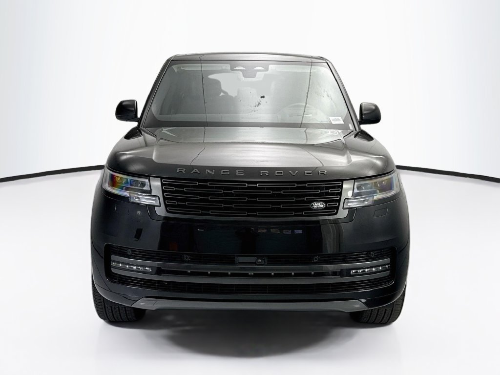 New 2026 Land Rover Range Rover Long Wheelbase SE AWD/4WD image 2