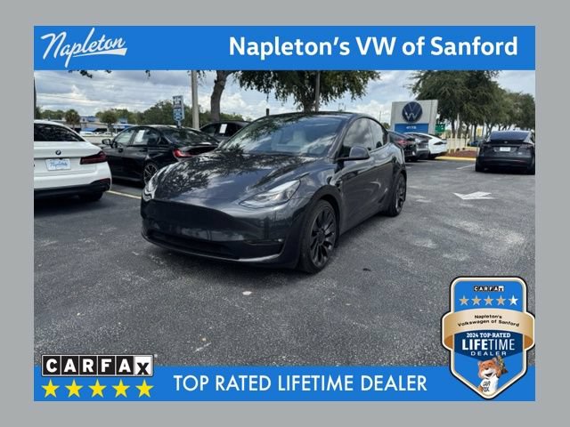 Used 2024 Tesla Model Y Performance AWD/4WD image 1