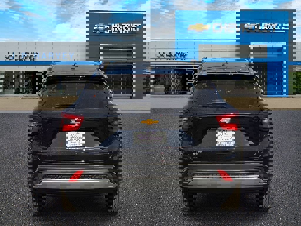 New 2026 Chevrolet Trax LT w/ LT Convenience Package image 4