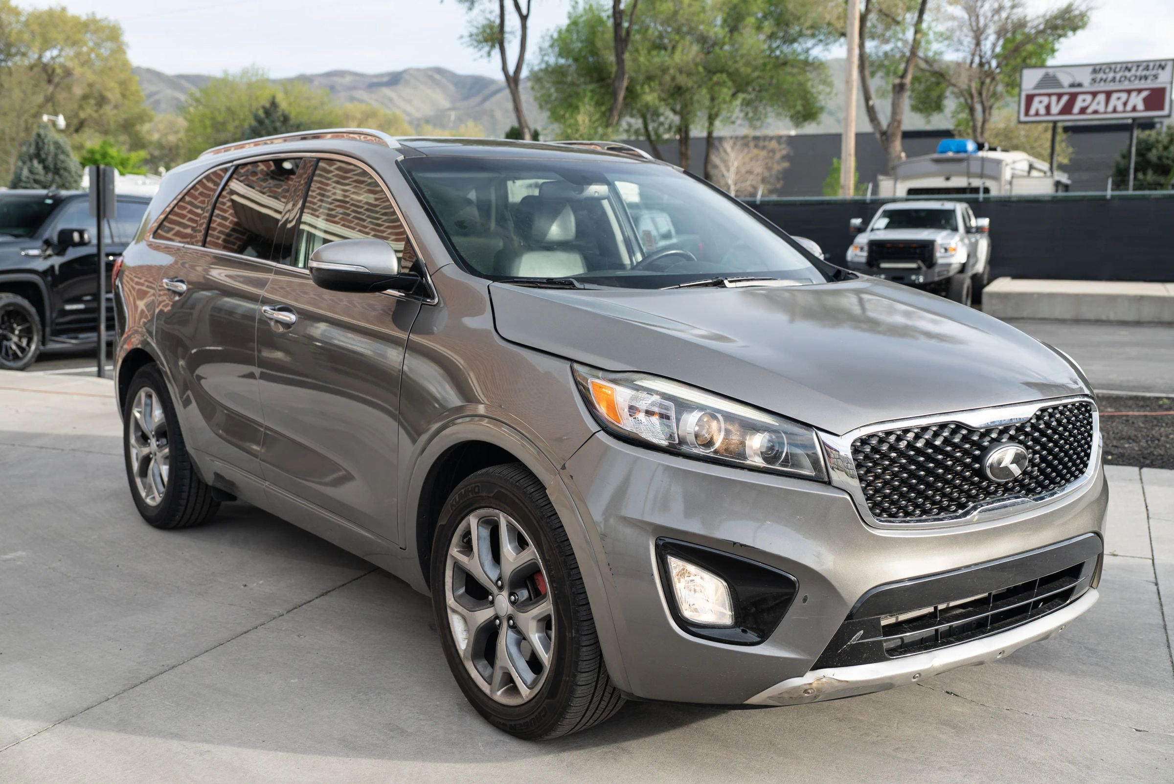 Used 2017 Kia Sorento SX FWD image 10