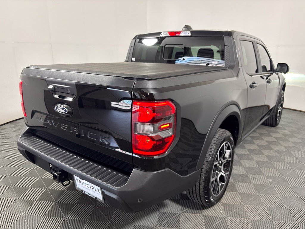 Used 2025 Ford Maverick Lariat AWD/4WD image 5