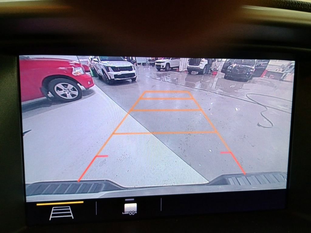 Used 2019 Chevrolet Colorado ZR2 w/ ZR2 Midnight Special Edition image 24