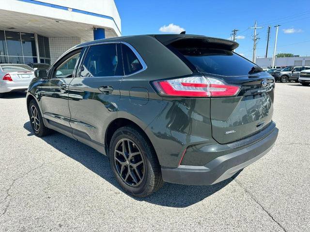 Certified 2024 Ford Edge SEL AWD/4WD image 3