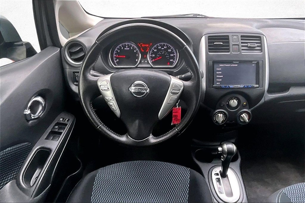 Used 2014 Nissan Versa Note SV image 9