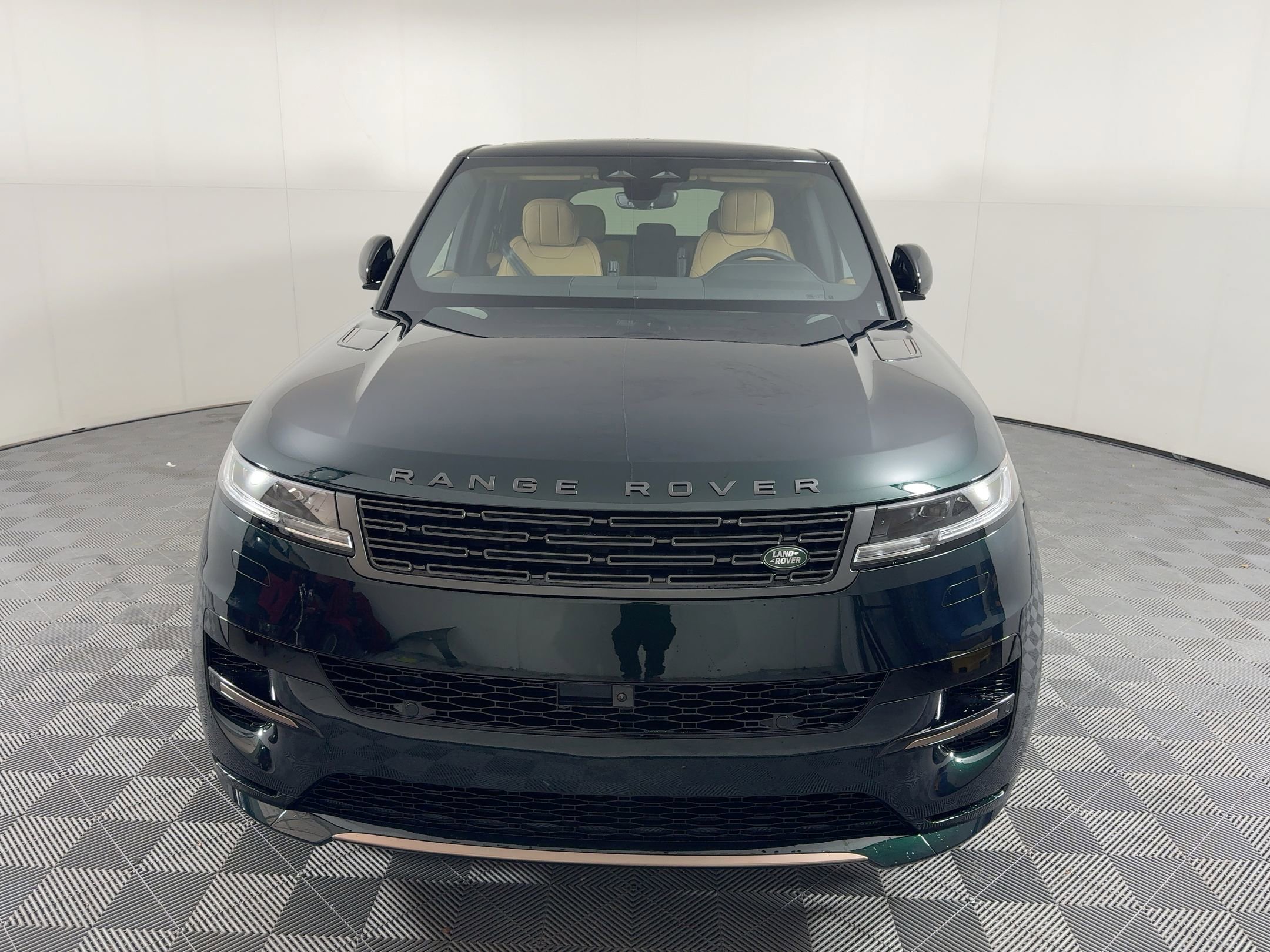 New 2026 Land Rover Range Rover Sport Dynamic SE image 7