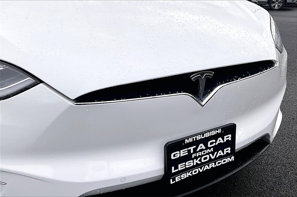 Used 2016 Tesla Model X 90D image 28