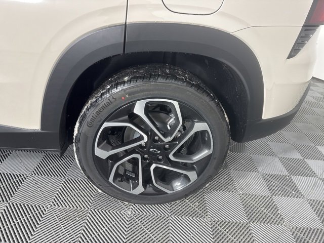 New 2026 Chevrolet Trax RS w/ Sunroof Package image 10