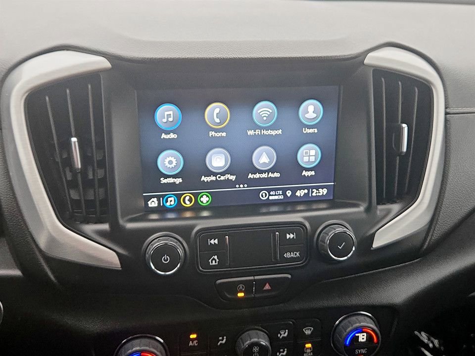 Used 2024 GMC Terrain SLT image 24