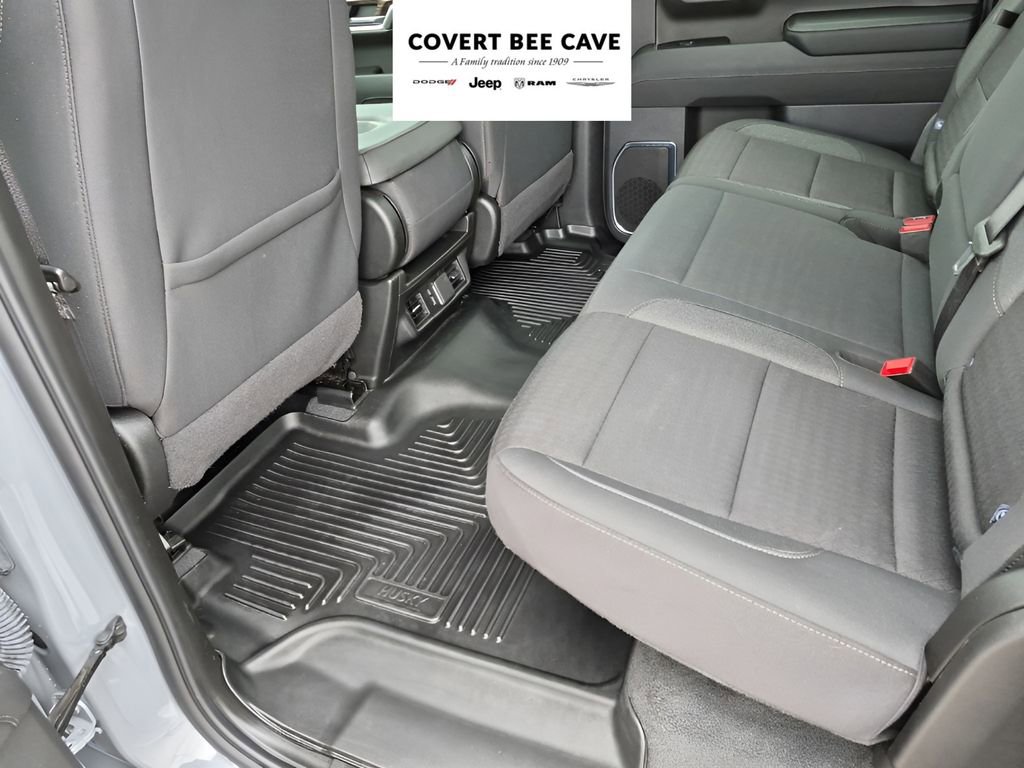 Used 2024 Chevrolet Silverado 1500 RST image 21