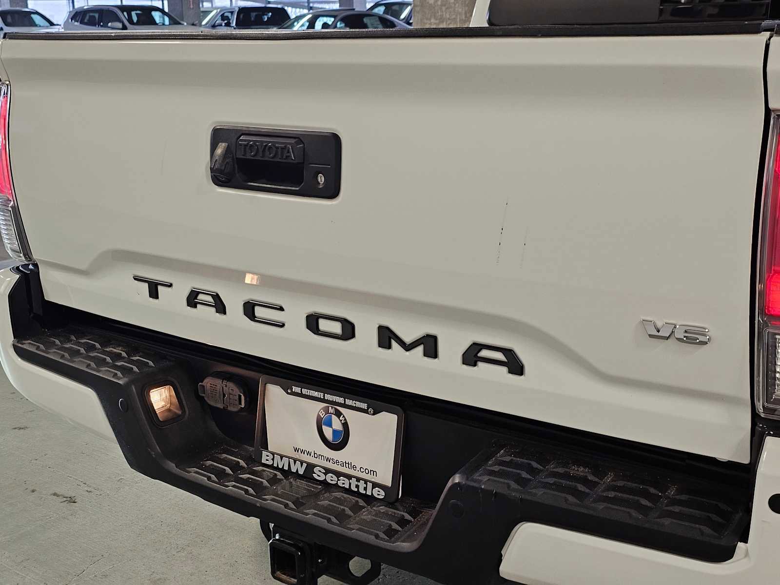 Used 2021 Toyota Tacoma TRD Sport w/ Technology Package image 7