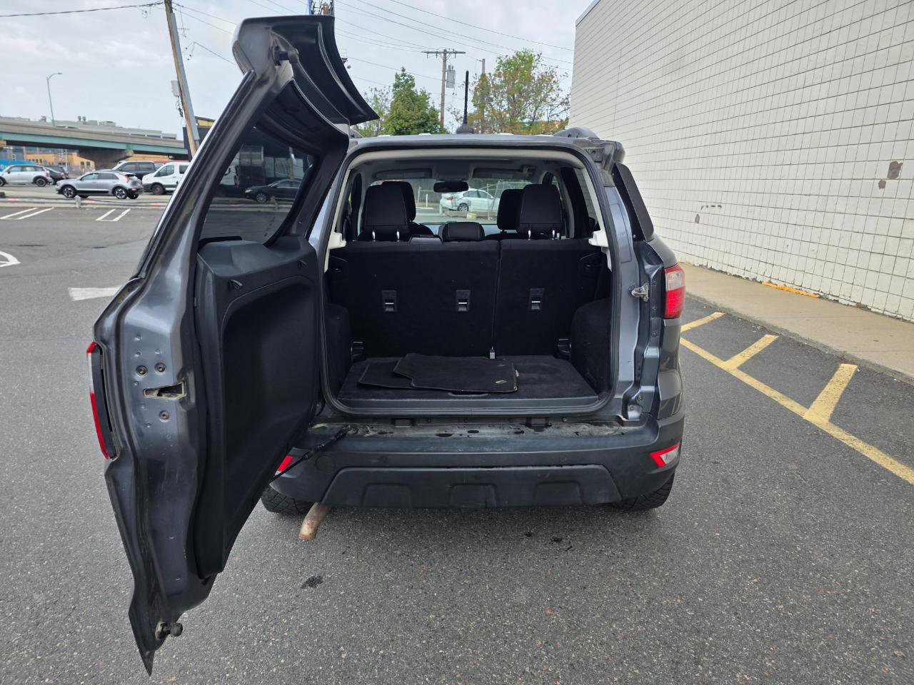 Used 2019 Ford EcoSport SE AWD/4WD image 9