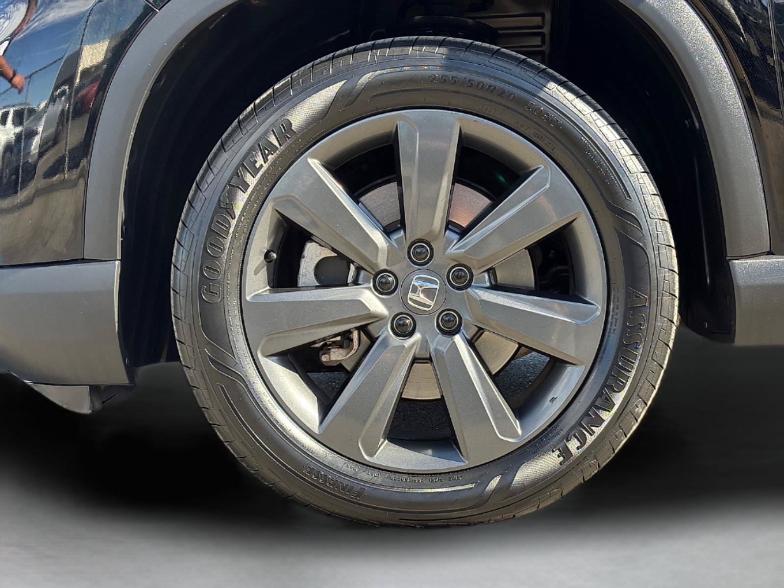 Certified 2023 Honda Pilot Sport image 10