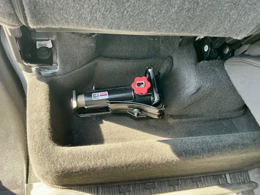 Used 2022 GMC Sierra 1500 SLT image 27